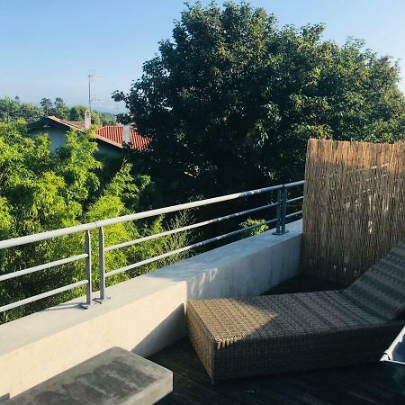 Hotel La Villa Сен-П'єрр-д'Ірюб Екстер'єр фото