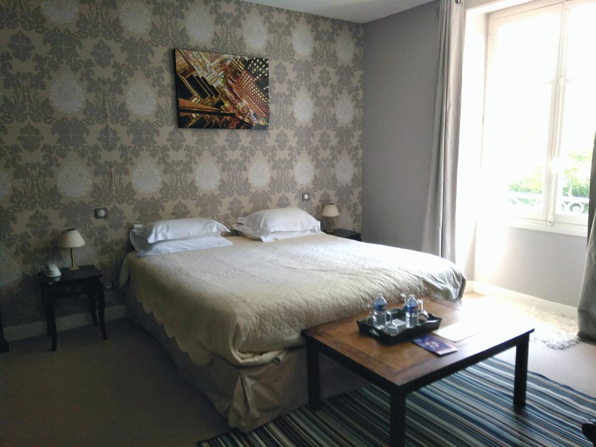 Hotel La Villa Сен-П'єрр-д'Ірюб Екстер'єр фото